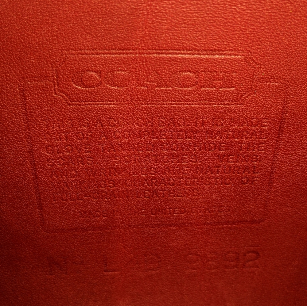 ✨🍒Vintage Coach Chrystie crossbody 9892 in Bordeaux - Picture 6 of 8